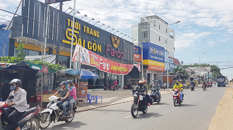 Lễ công bố thành lập thị trấn Hiệp Phước Thị trấn sầm uất của thành phố mới